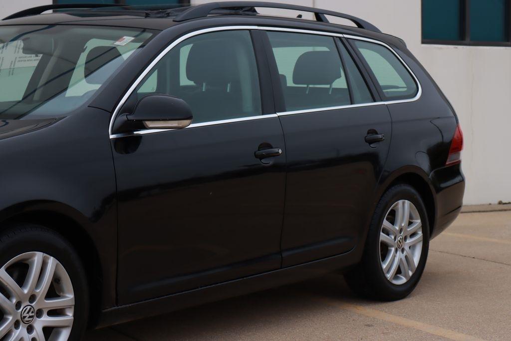 Volkswagen Jetta SportWagen  2011