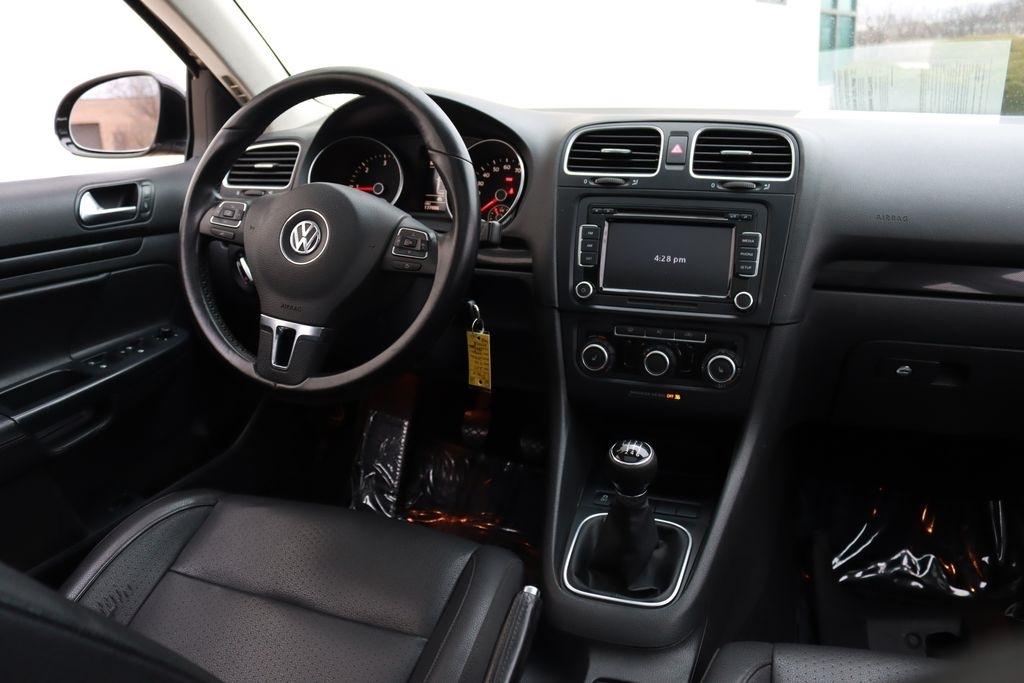 Volkswagen Jetta SportWagen  2011