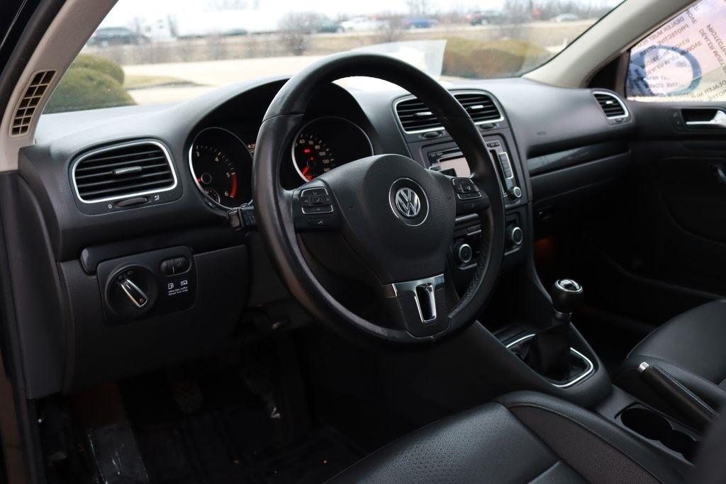 Volkswagen Jetta SportWagen  2011