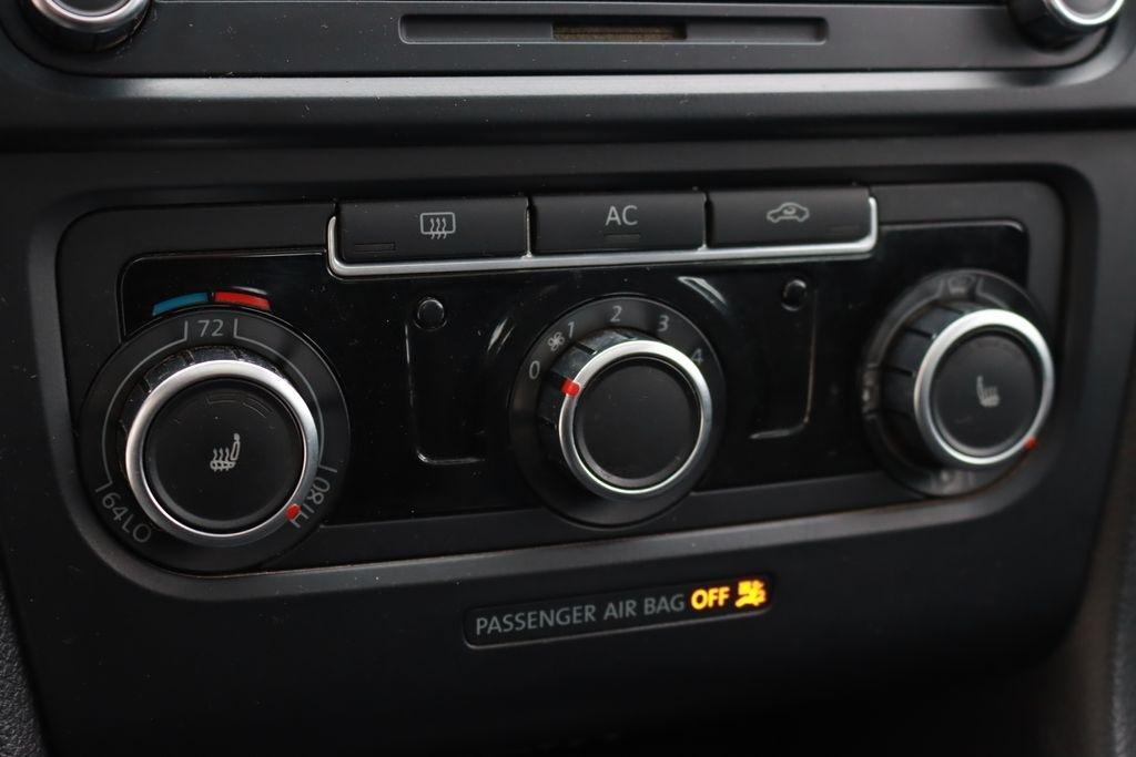 Volkswagen Jetta SportWagen  2011