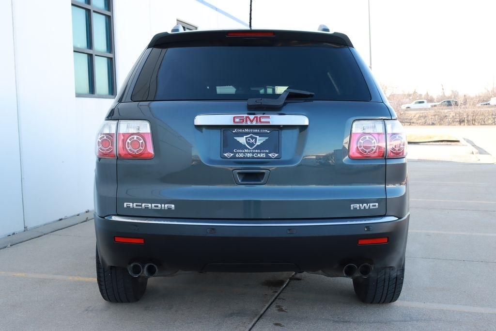 GMC Acadia  2011