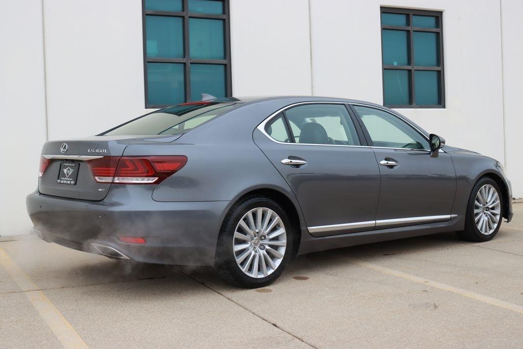 Lexus LS 460  2015