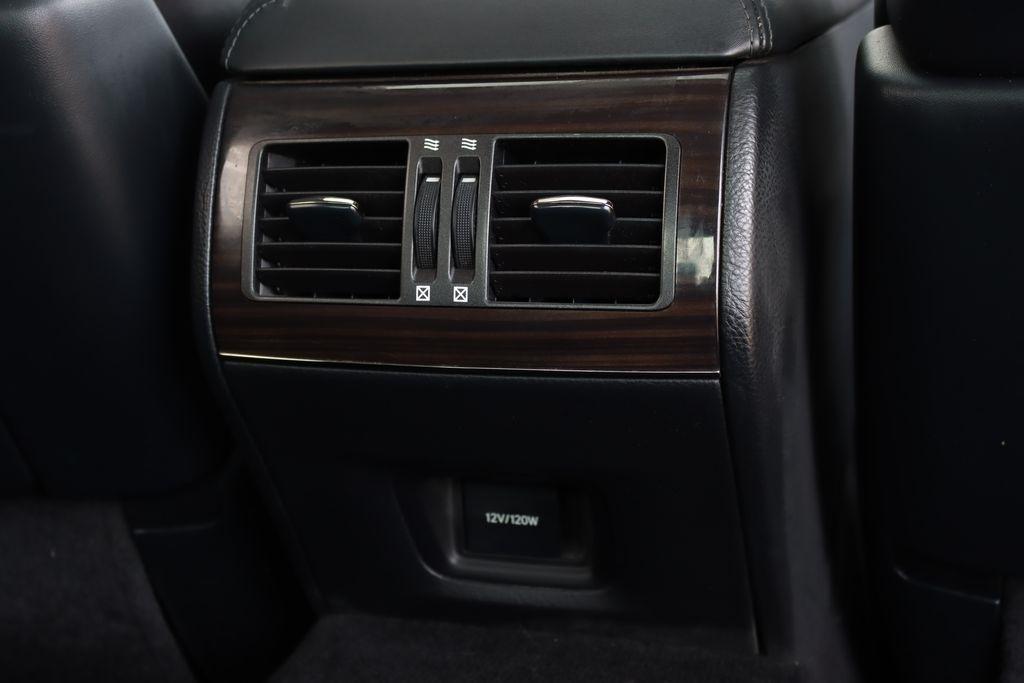 Lexus LS 460  2015
