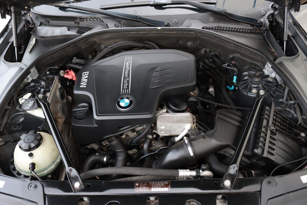 BMW 5-Series  2012
