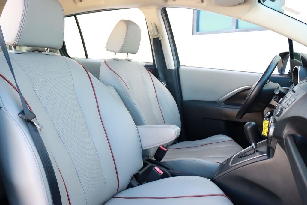 Mazda MAZDA5  2012