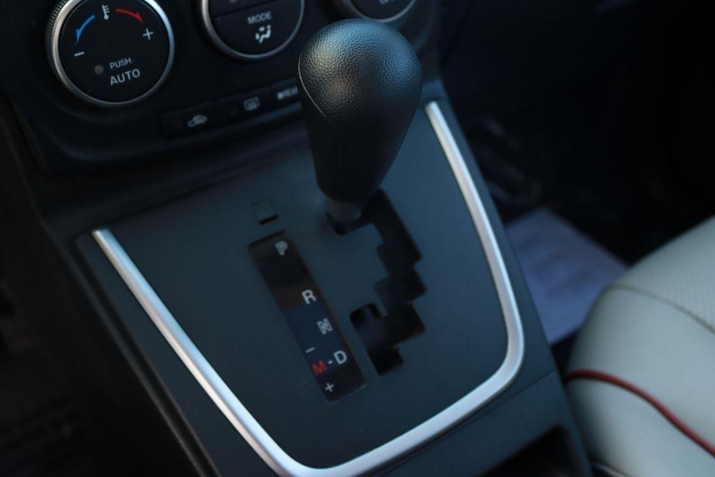 Mazda MAZDA5  2012