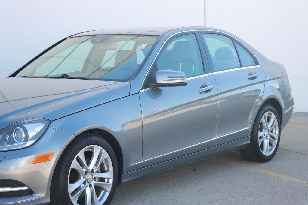 Mercedes-Benz C-Class  2012