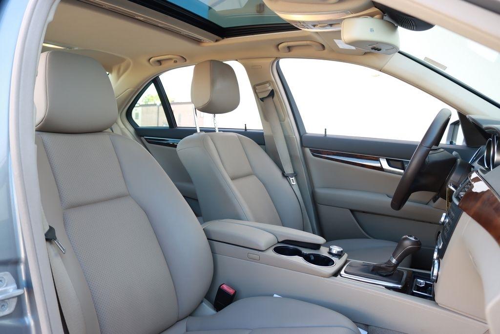 Mercedes-Benz C-Class  2012