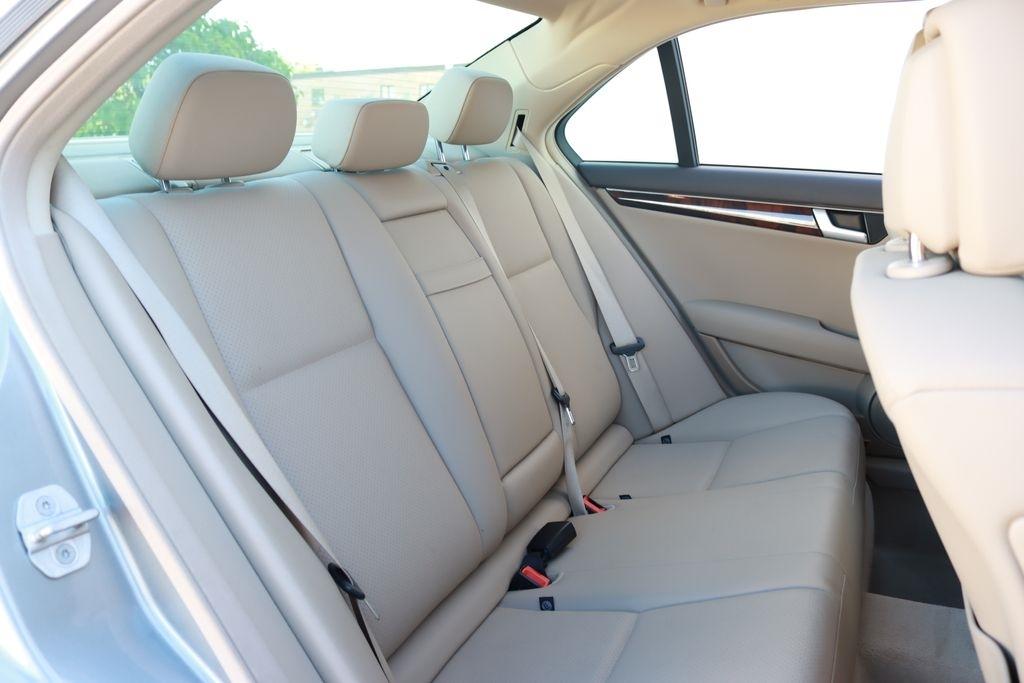 Mercedes-Benz C-Class  2012