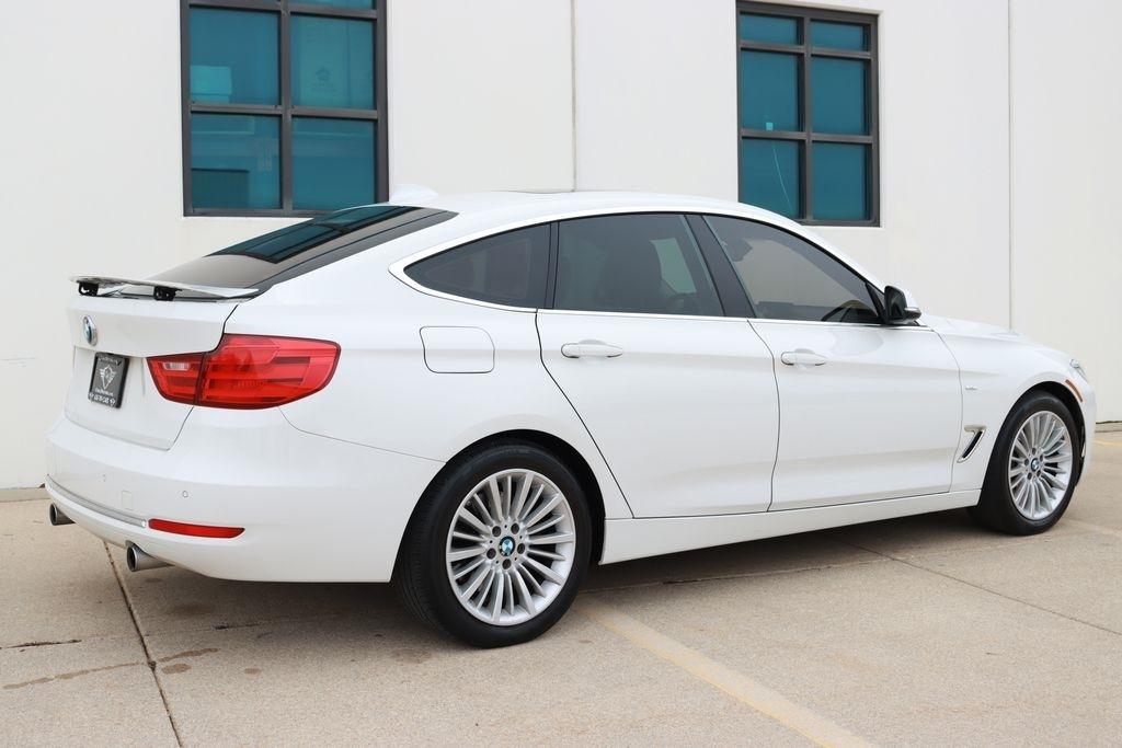 BMW 3-Series Gran Turismo  2015