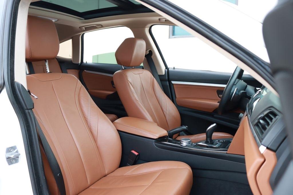 BMW 3-Series Gran Turismo  2015