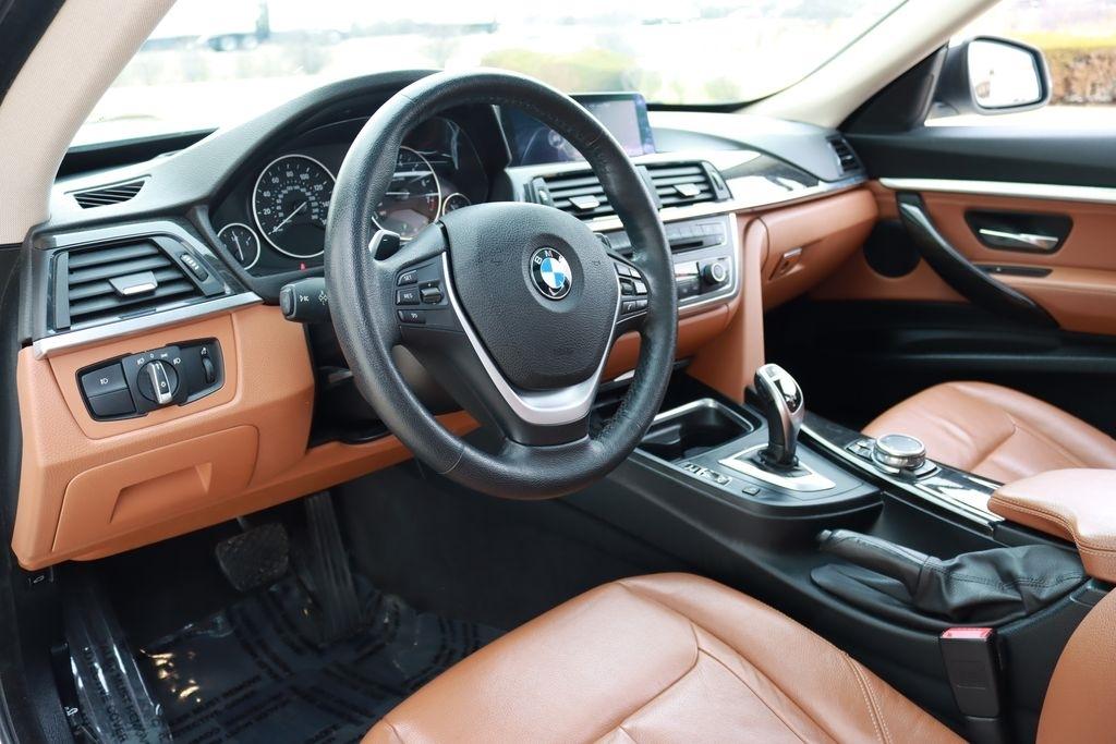 BMW 3-Series Gran Turismo  2015