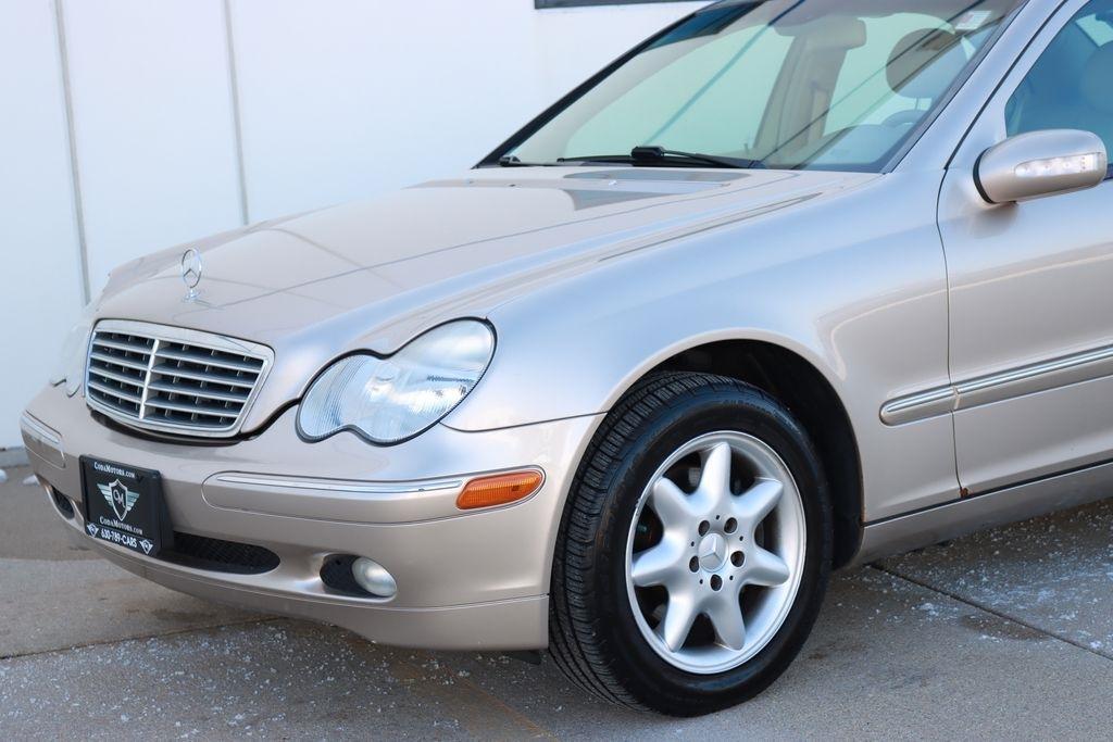 Mercedes-Benz C-Class  2001