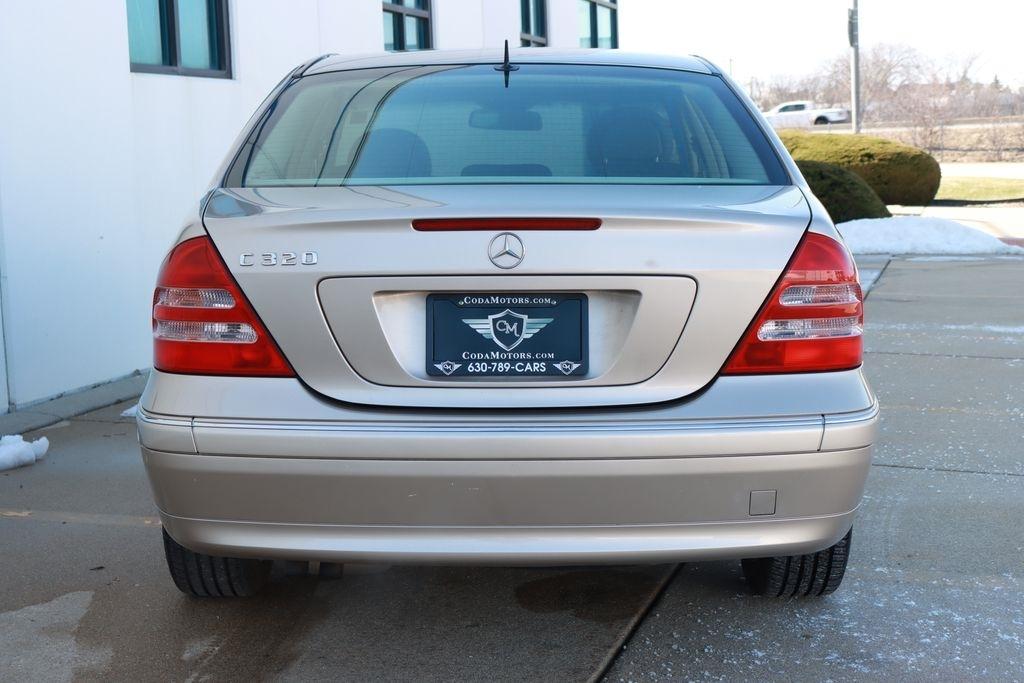 Mercedes-Benz C-Class  2001