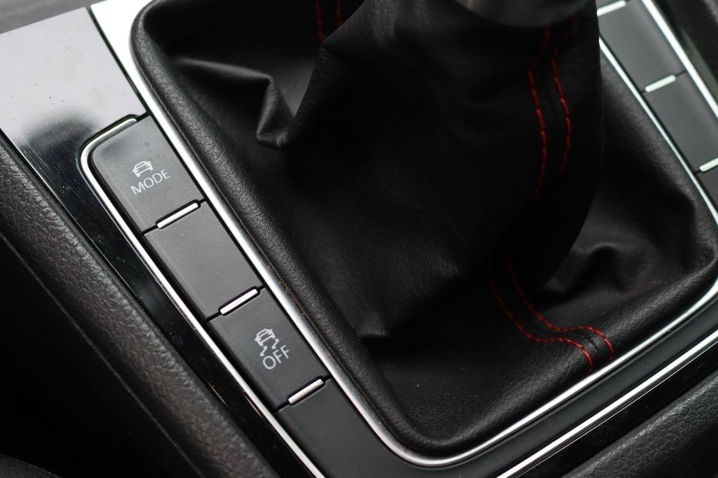 Volkswagen Golf GTI  2019