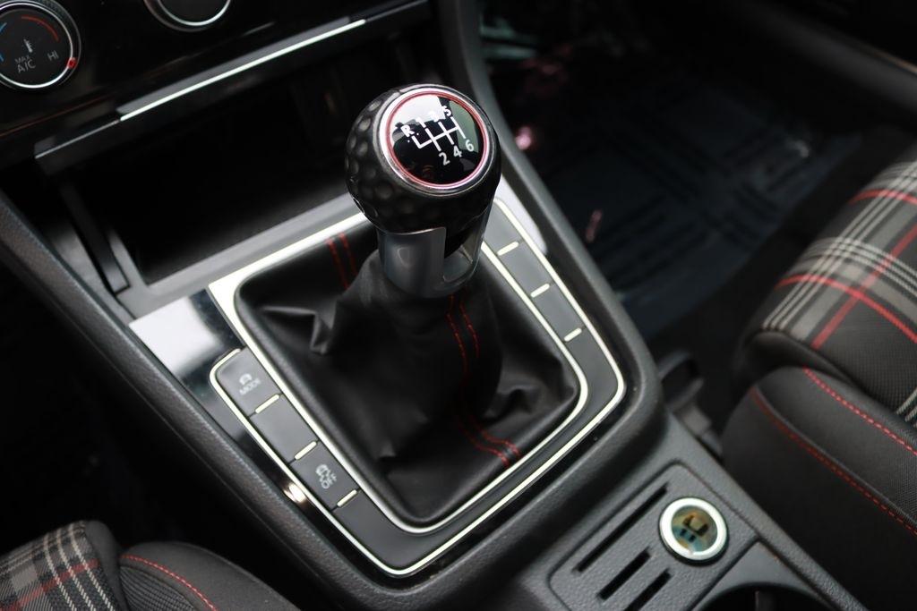 Volkswagen Golf GTI  2019