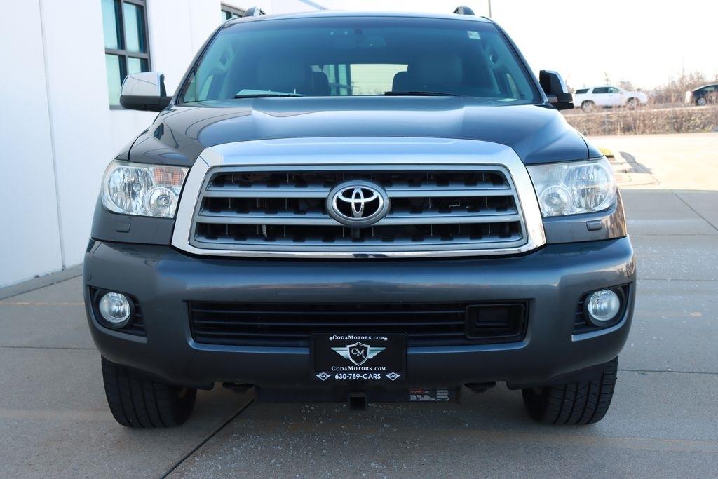 Toyota Sequoia  2016