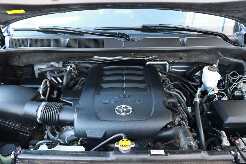 Toyota Sequoia  2016