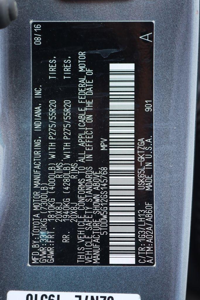 Toyota Sequoia  2016