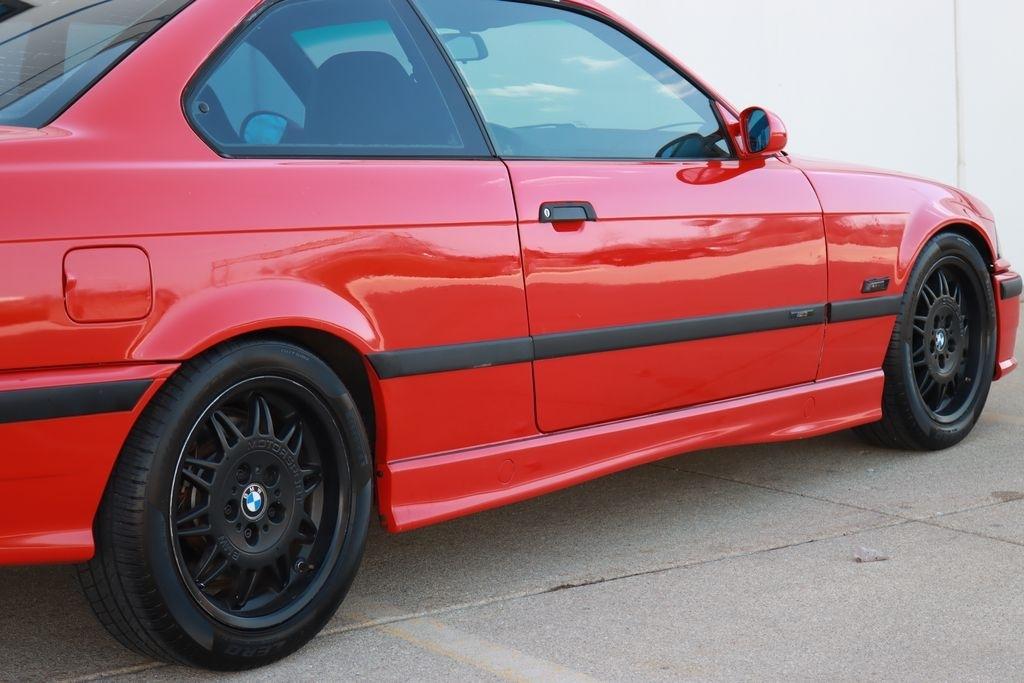 BMW M3  1995