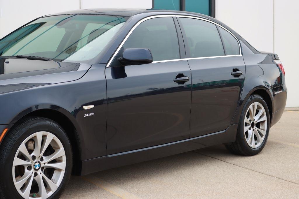 BMW 5-Series  2009