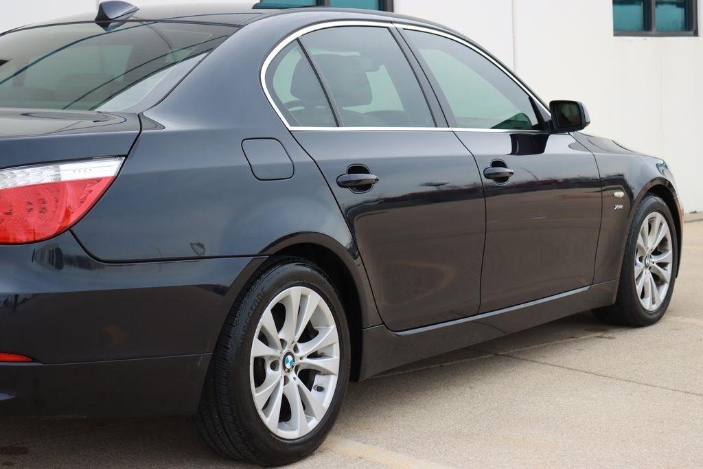 BMW 5-Series  2009