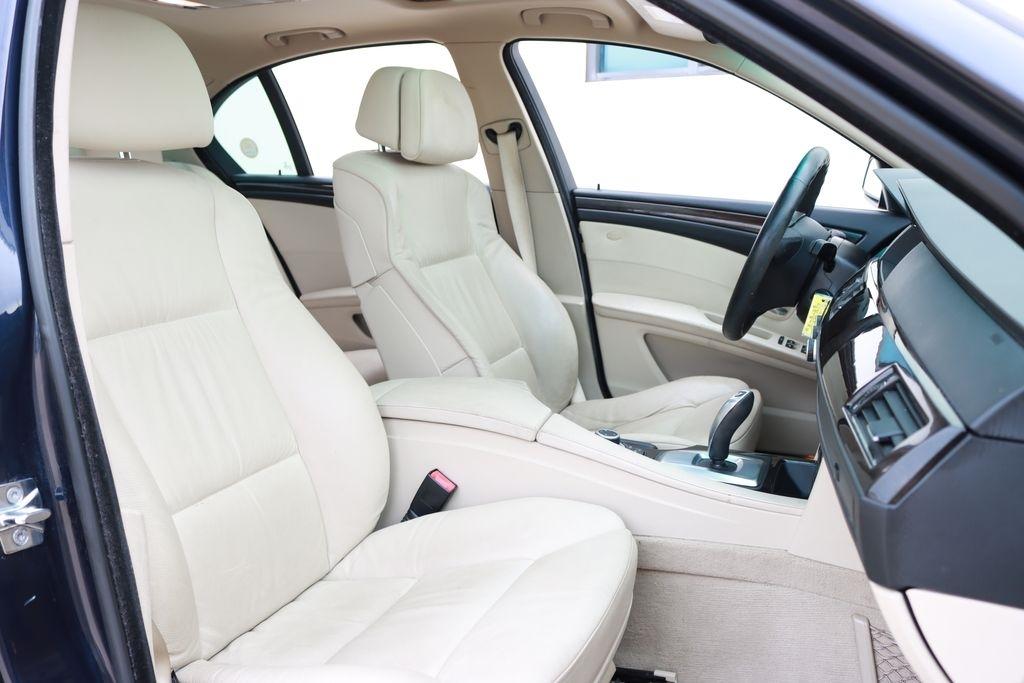 BMW 5-Series  2009