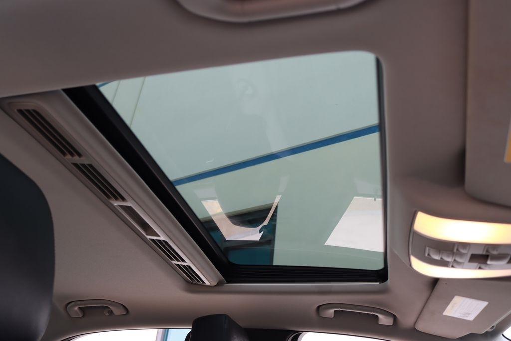 Mercedes-Benz E-Class  2012