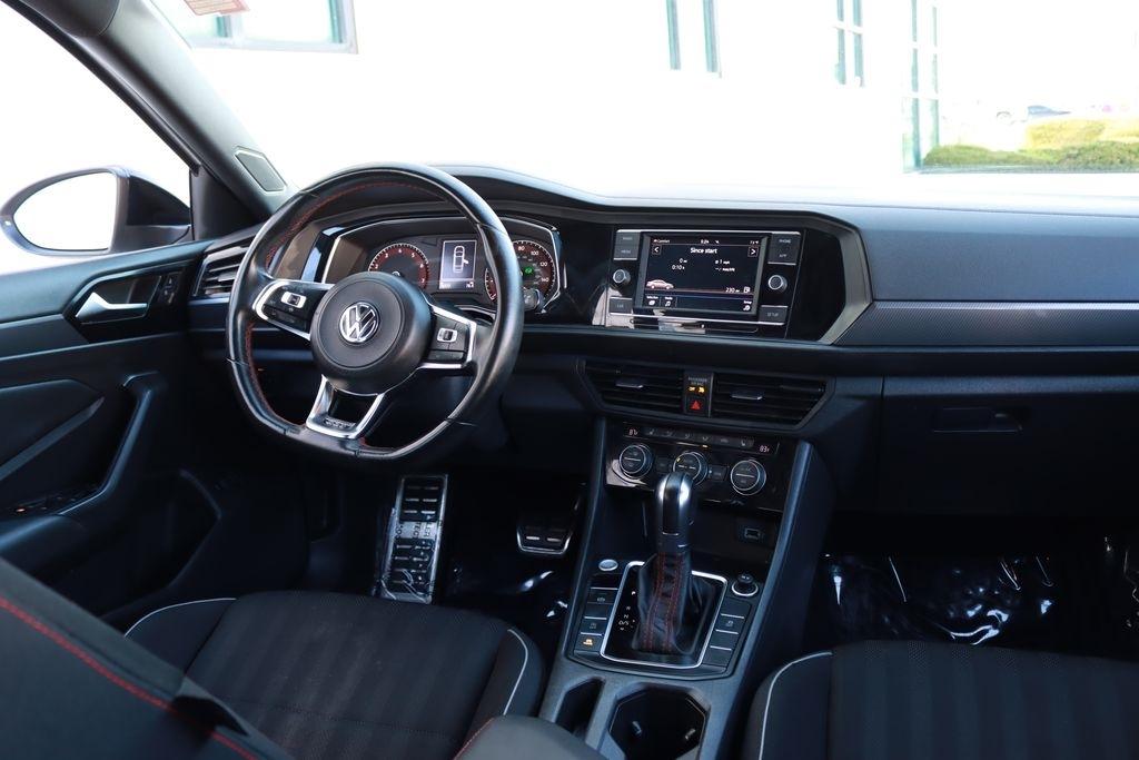 Volkswagen Jetta  2019