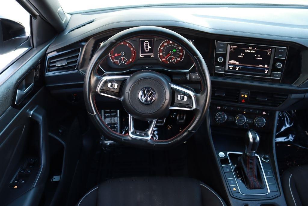 Volkswagen Jetta  2019