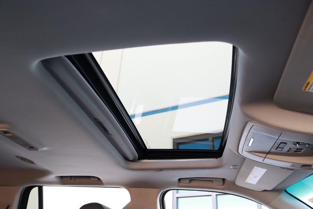 Chevrolet Tahoe  2017