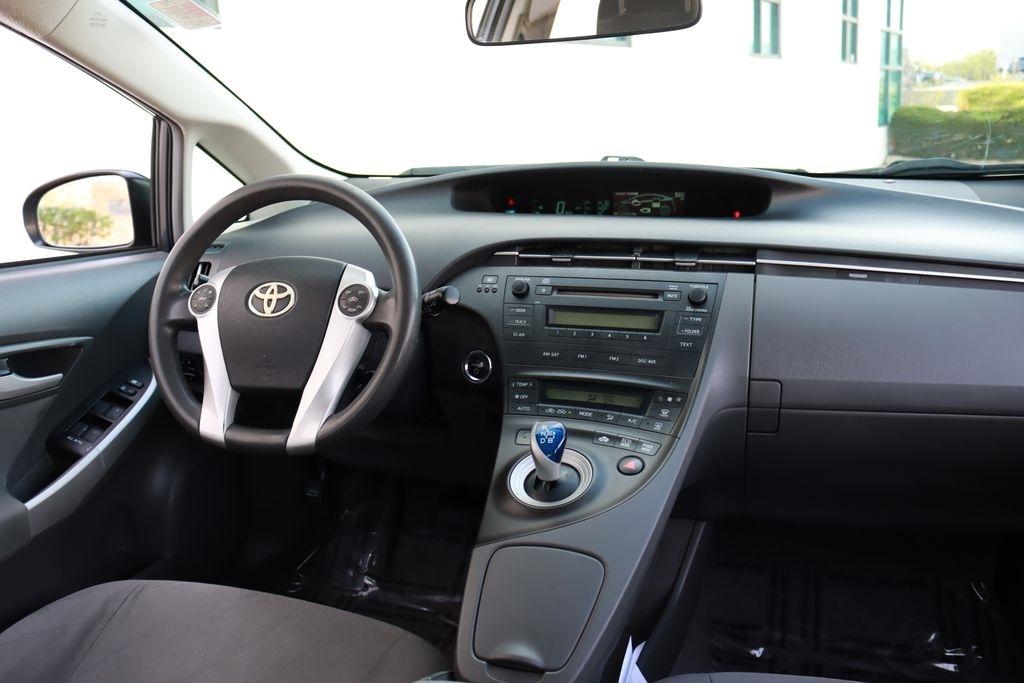 Toyota Prius  2010