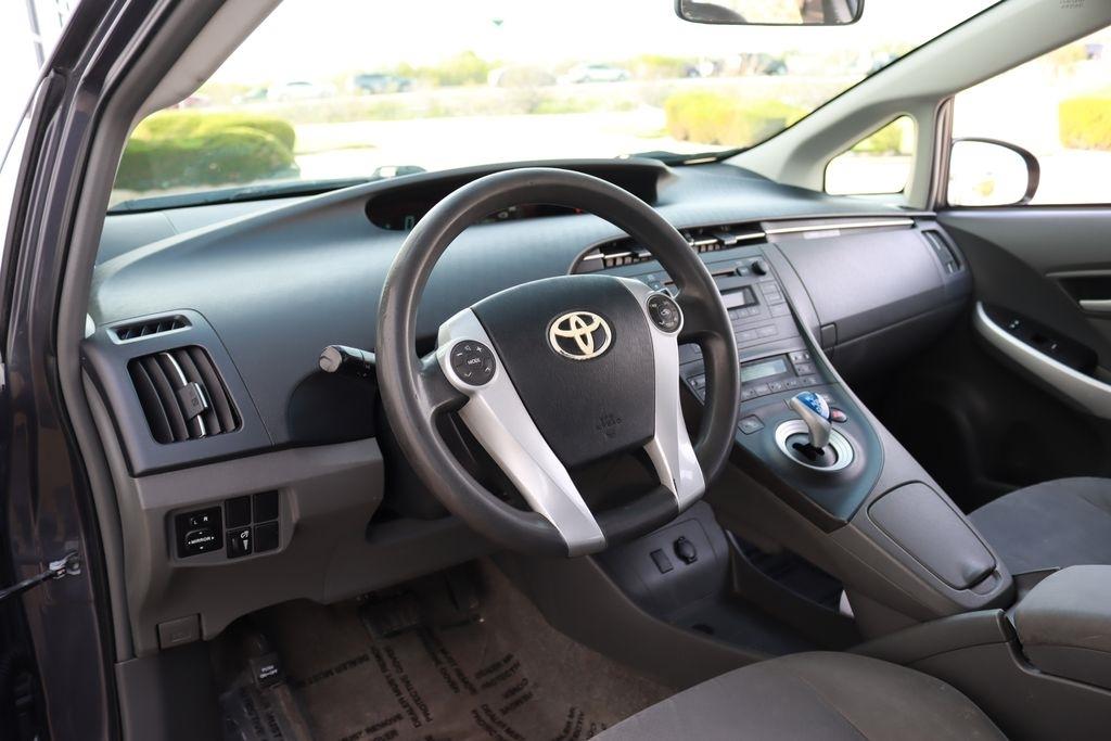 Toyota Prius  2010