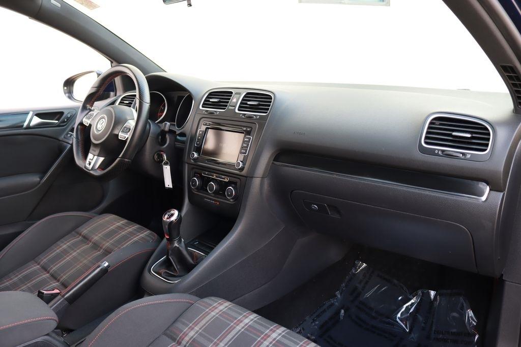 Volkswagen GTI  2011