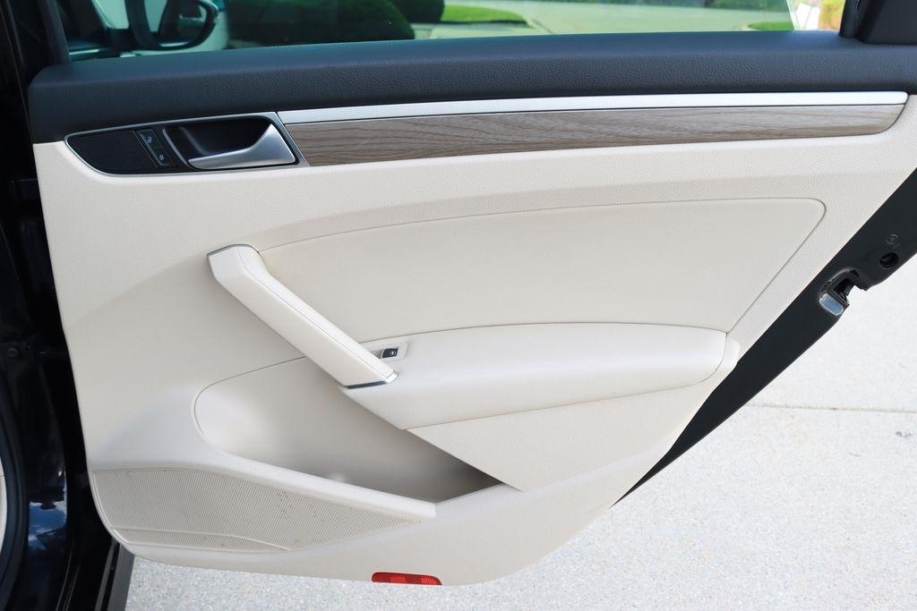 Volkswagen Passat  2016