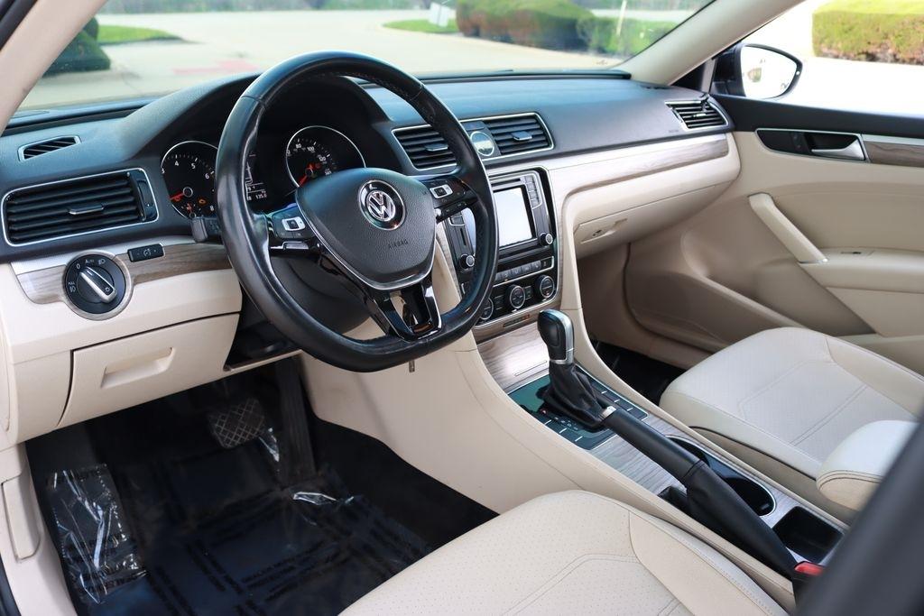 Volkswagen Passat  2016