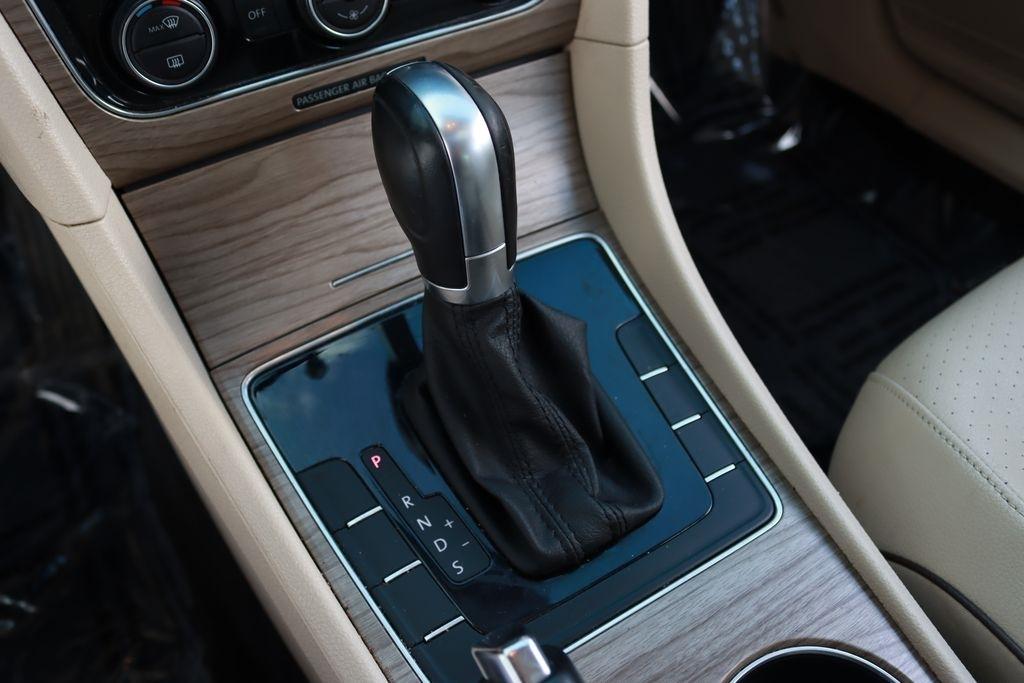 Volkswagen Passat  2016