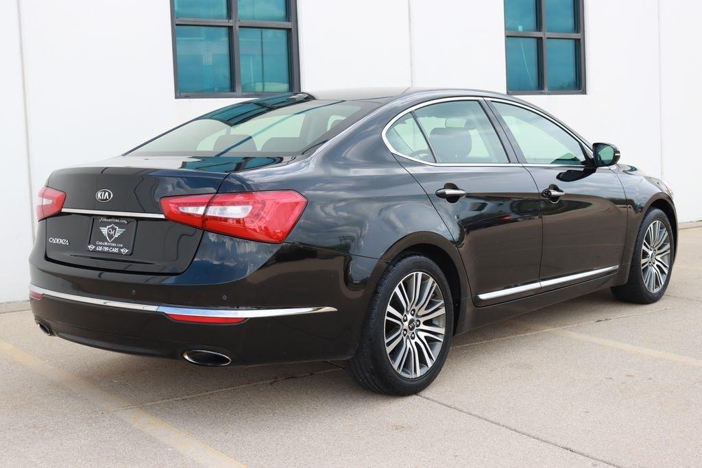 Kia Cadenza  2015