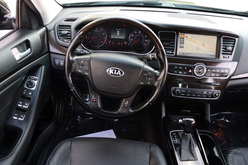 Kia Cadenza  2015