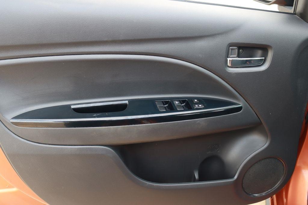 Mitsubishi Mirage  2017