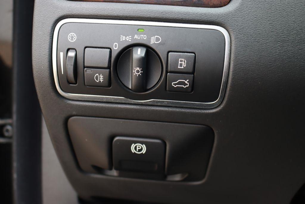 Volvo XC70  2016