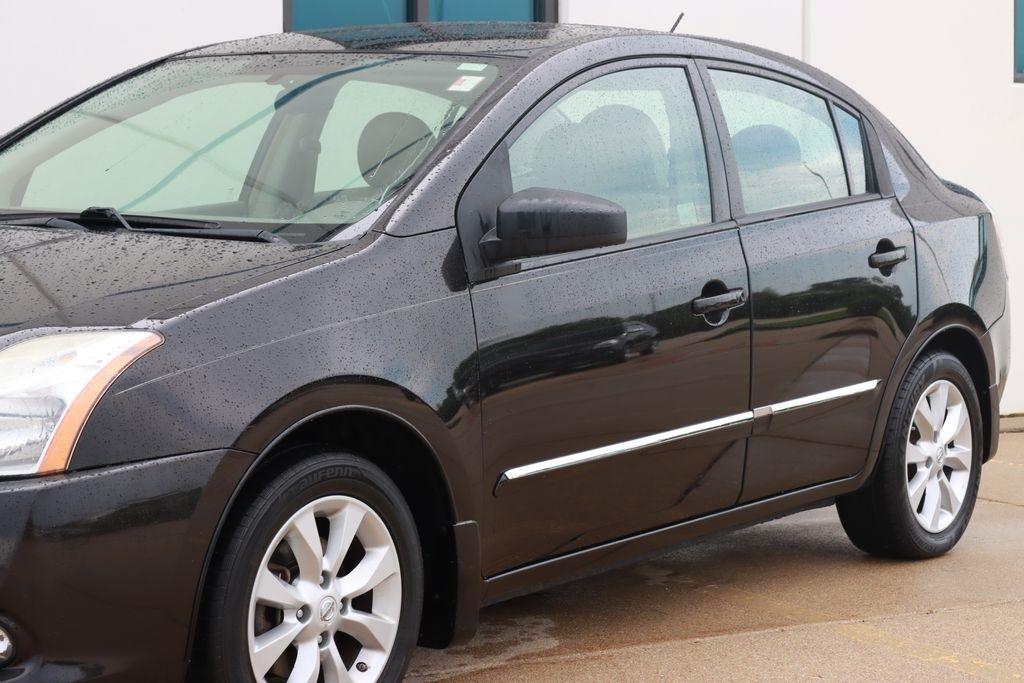 Nissan Sentra  2010