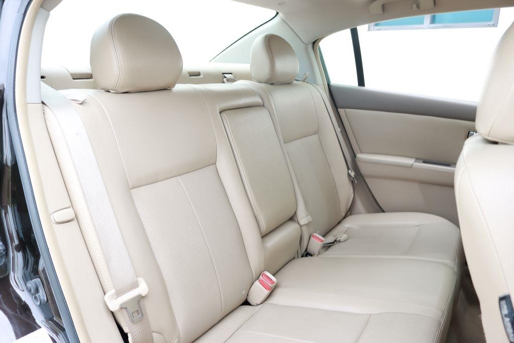 Nissan Sentra  2010