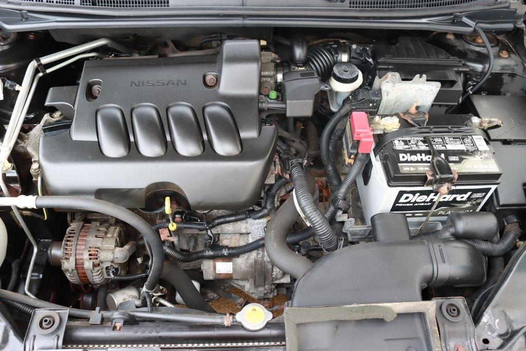 Nissan Sentra  2010