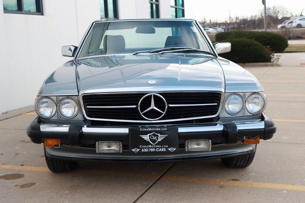 Mercedes-Benz 560 SL  1988