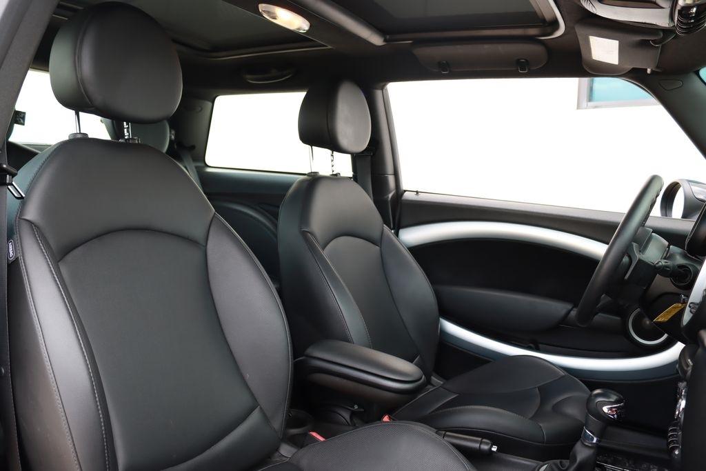 MINI Cooper  2013