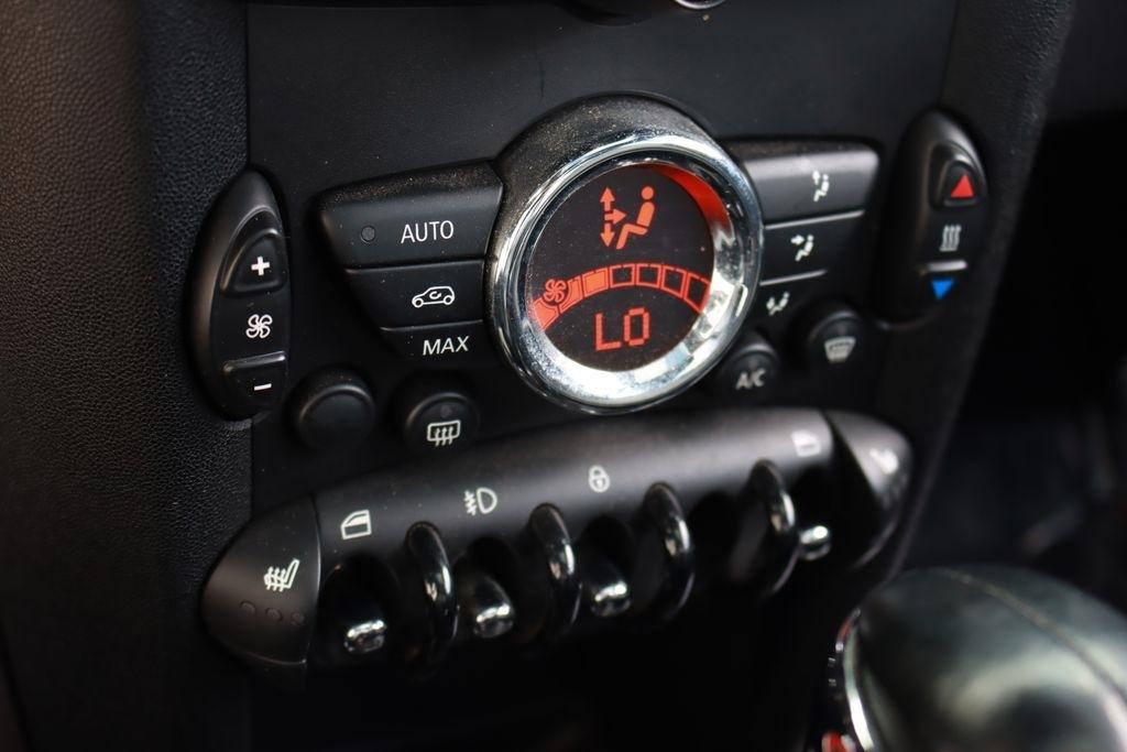 MINI Cooper  2013