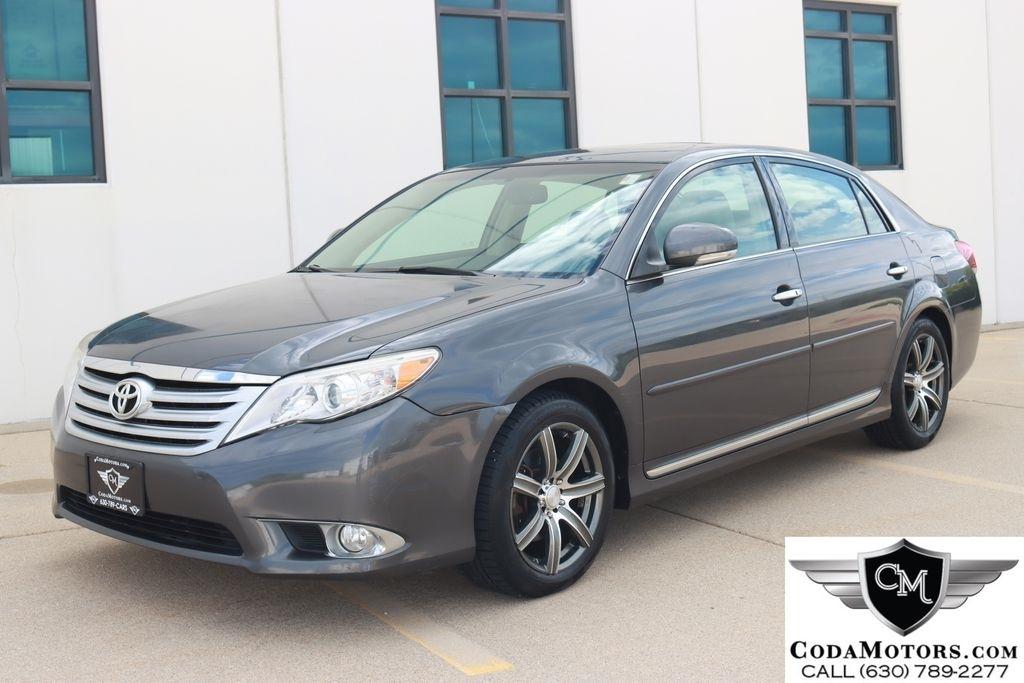 Toyota Avalon  2011