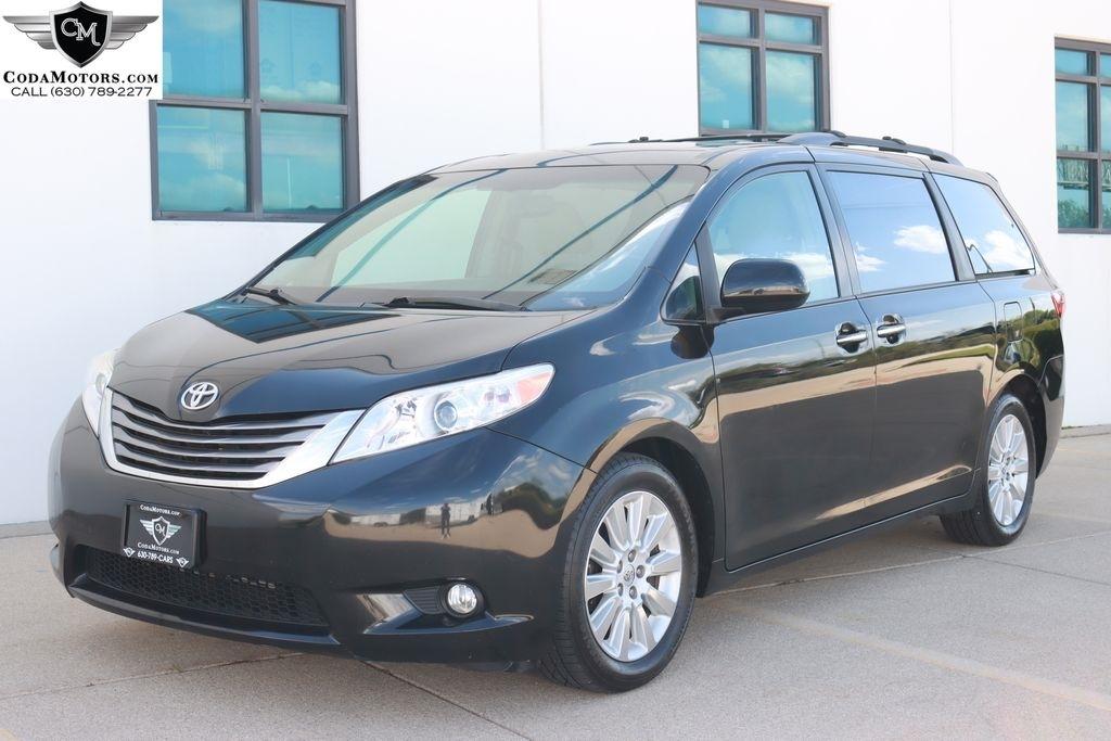 Toyota Sienna  2015