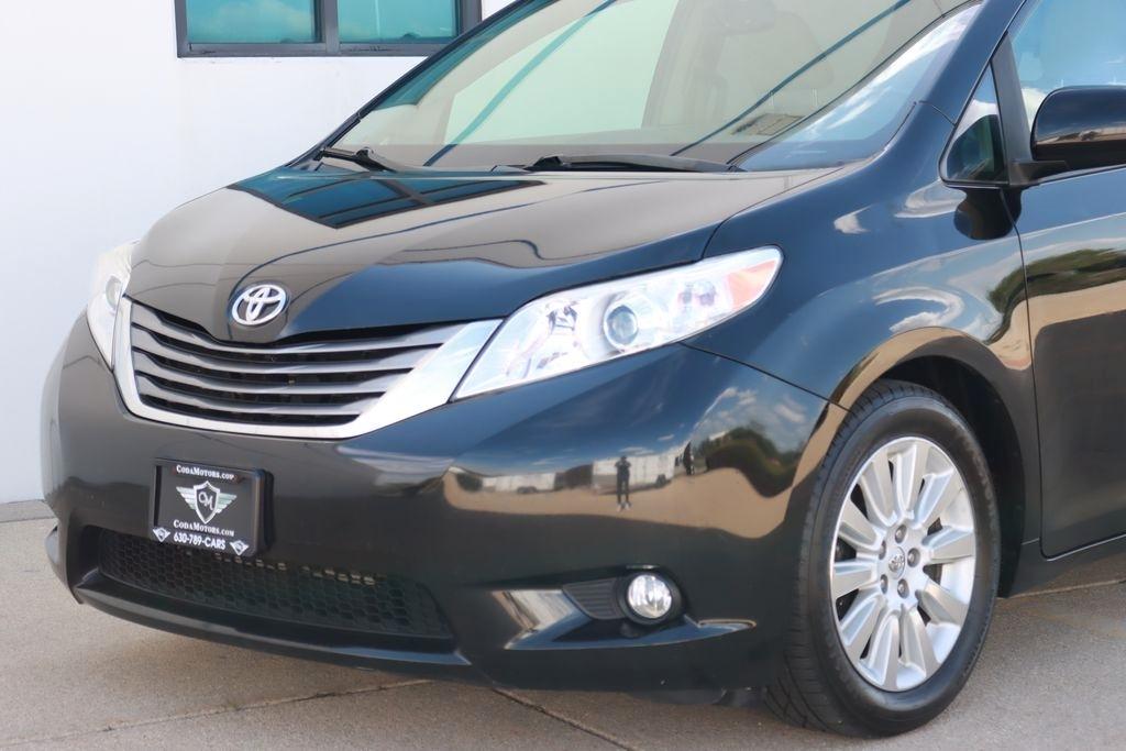 Toyota Sienna  2015